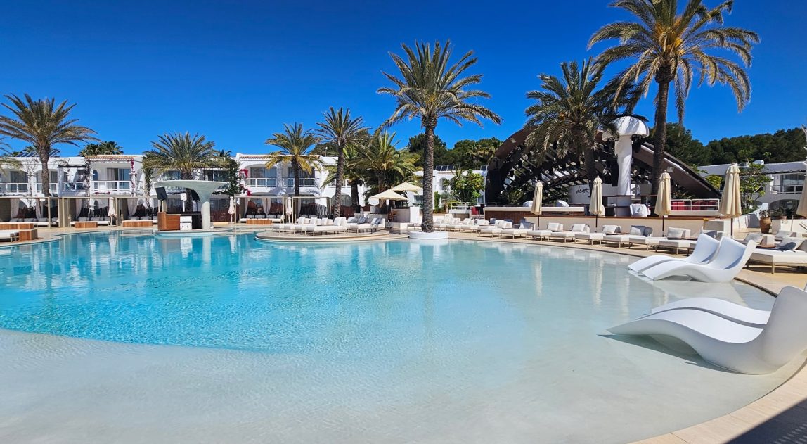 piscina-diamond-brite-hotel
